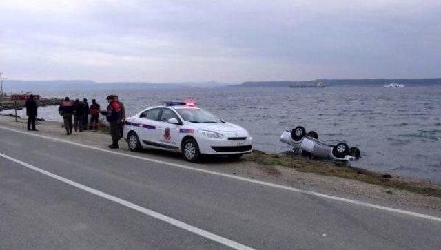 Kamyonetle Denize Uçan Sürücü Ölümden Döndü