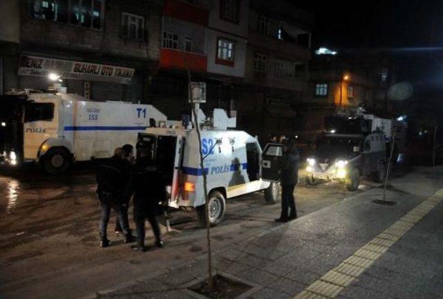 Gaziantep’Te Izinsiz Gösteriye Basınçlı Su Ve Biber Gazlı Müdahale