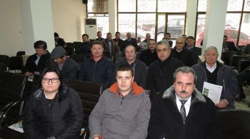 Malkara&rsquo;da &Ccedil;ift&ccedil;ilere Yabani Ot İla&ccedil;ları Semineri Verildi