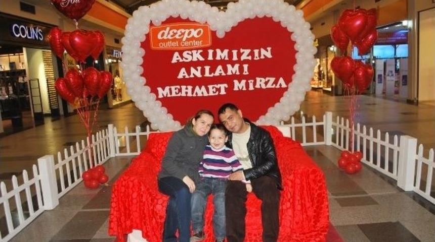 Romantik &Ccedil;iftler İ&ccedil;in Deepo Sevgi Koltuğu