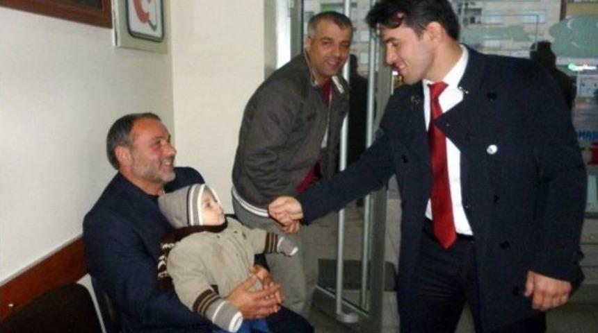 D&uuml;nya Şampiyonu G&uuml;reş&ccedil;i Milletvekili Aday Adayı