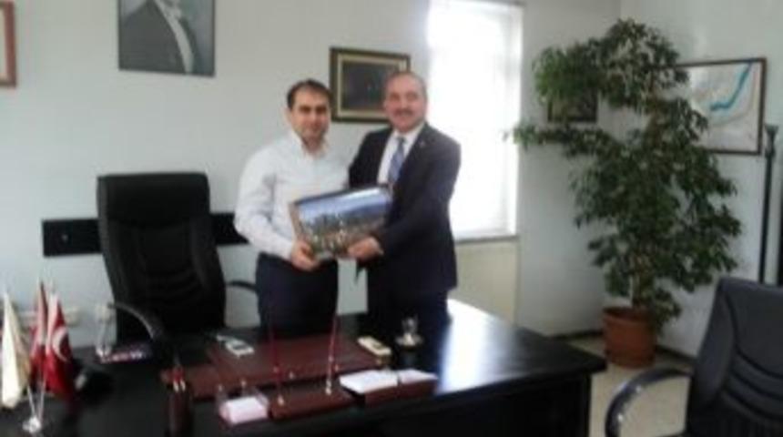 Başkan Uzun, Dsi M&uuml;d&uuml;r&uuml; Bi&ccedil;er&rsquo;i Ziyaret Etti