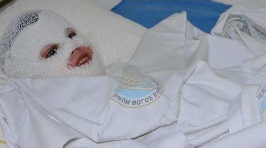 &Ccedil;adırda Yanan Afgan Muhammed'in V&uuml;cudu Mumyaya D&ouml;nd&uuml;