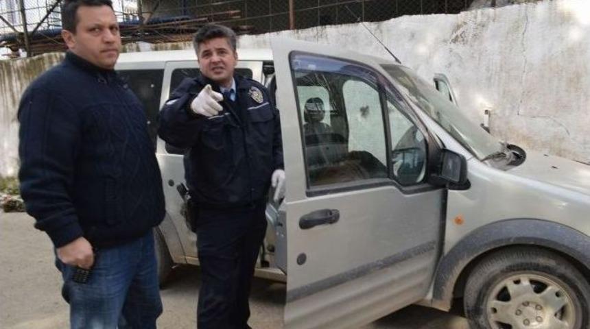 (&ouml;zel Haber) Aracının İ&ccedil;inde &Ouml;l&uuml; Bulundu