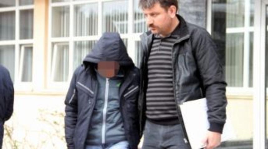 Anahtarla Yaralama Olayının Ş&uuml;phelisi Yakalandı