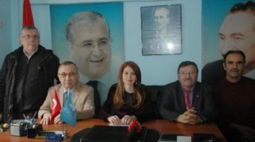 Dsp Genel Başkan Yardımcısı Tambova: "2015 Se&ccedil;imi İ&ccedil;in İktidar Partisi Korku İ&ccedil;inde"