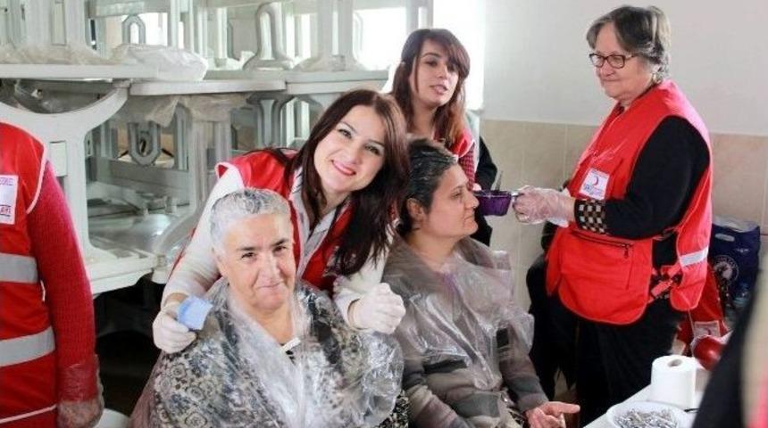 T&uuml;rk Kızılayı 14 Şubat&rsquo;ta K&ouml;yl&uuml; G&uuml;zellerine G&uuml;zellik Kattı