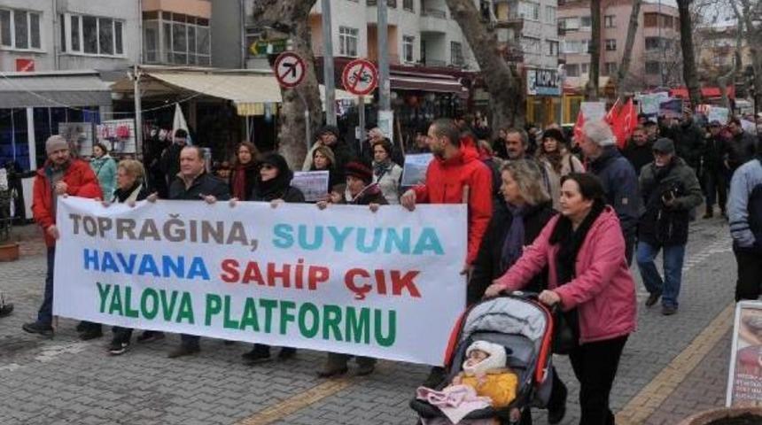 Yalova'da Taş Ocaklarına Tepki Y&uuml;r&uuml;y&uuml;ş&uuml;