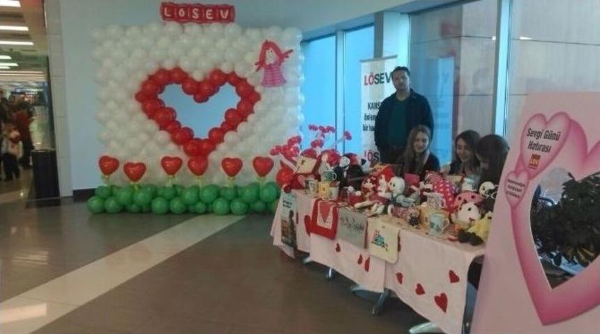 L&ouml;sev&rsquo;den Sevgililer G&uuml;n&uuml; Kutlaması