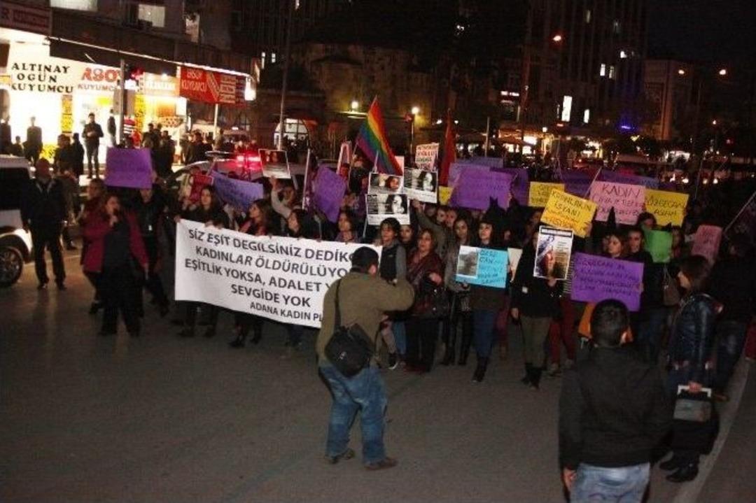 Sevgililer G&uuml;n&uuml;&rsquo;nde Kadına Şiddeti Protesto Ettiler