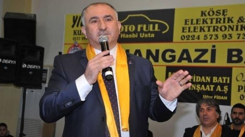 Neşet &Ccedil;ağlayan Bayburtlularla Kurtuluş Gecesinde Bir Araya Geldi