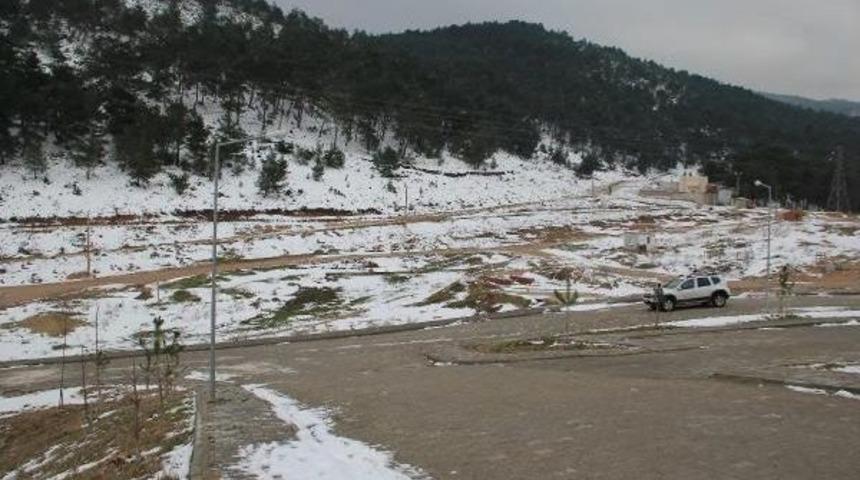 Maden Şehitlerinin Ailelerine Yapılacak Evlerin Inşaatı Başlıyor