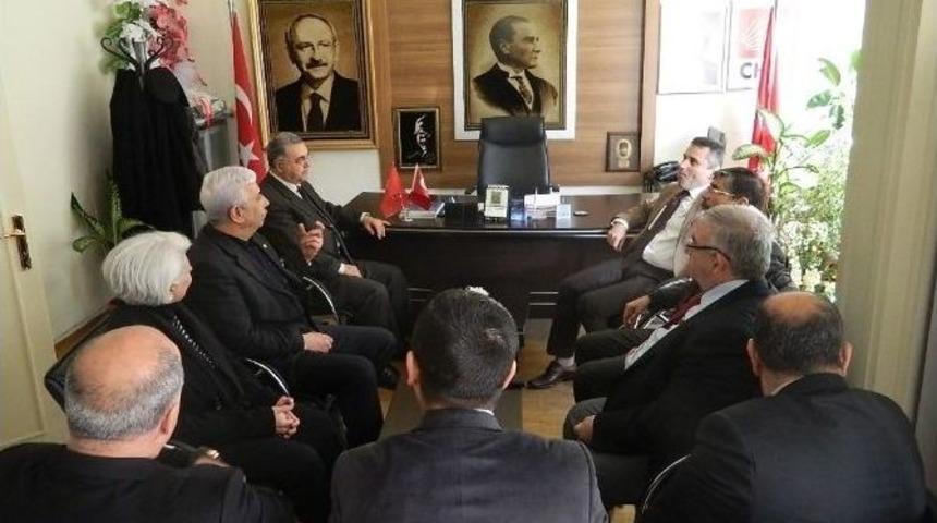 Kaymakam&rsquo;dan Chp&rsquo;ye Ziyaret