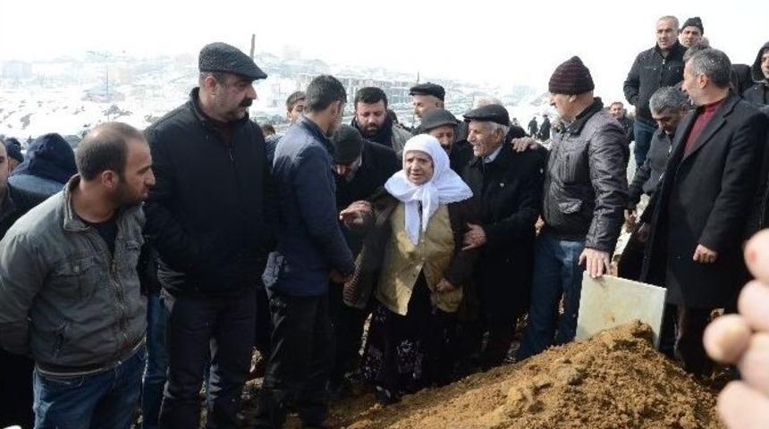 Yüksekovalı Diş Teknisyeni Selçuk Toprağa Verildi