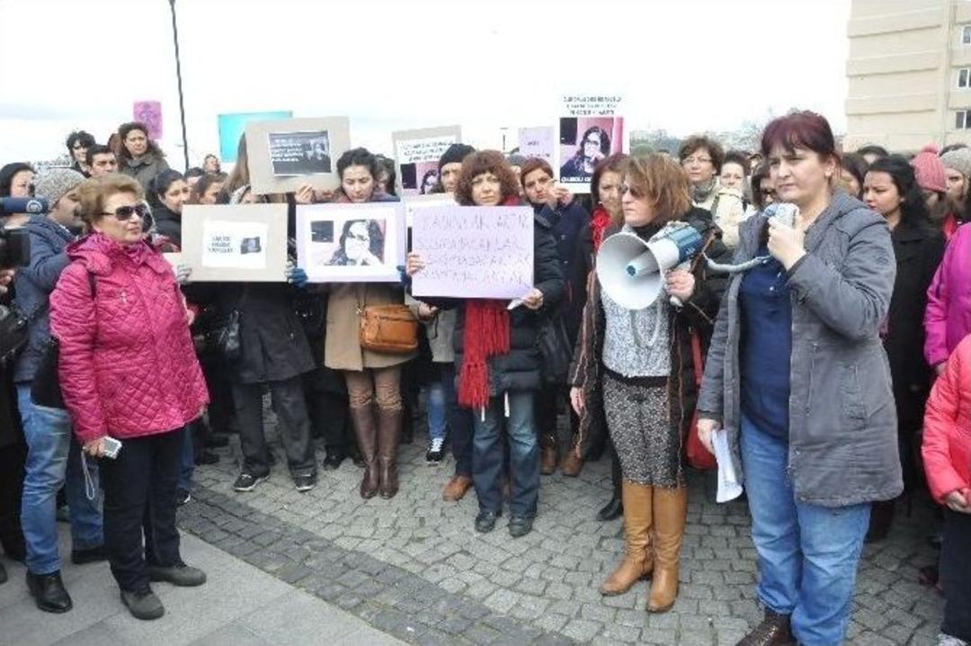 &Ouml;zgecan Eylemine, Kadın-erkek Tartışması Damga Vurdu