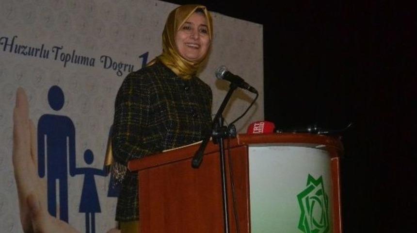 Sare Davutoğlu: "&ouml;zgecan&rsquo;ımız Canımızdan Kopan Bir Par&ccedil;a Oldu"