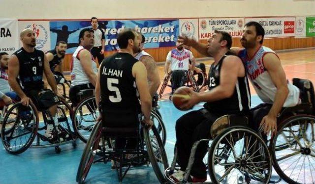 Kardemir Karabükspor-Beşiktaş Rmk Marine: 76-72