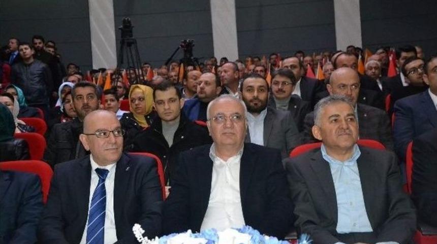 Ak Parti Grup Başkanvekili Mustafa Elitaş: