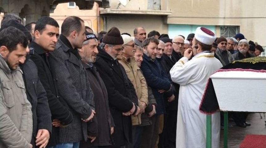 Kulu Halime Hatun Kubbeli Cami&rsquo;nin İlk İmamı Toprağa Verildi
