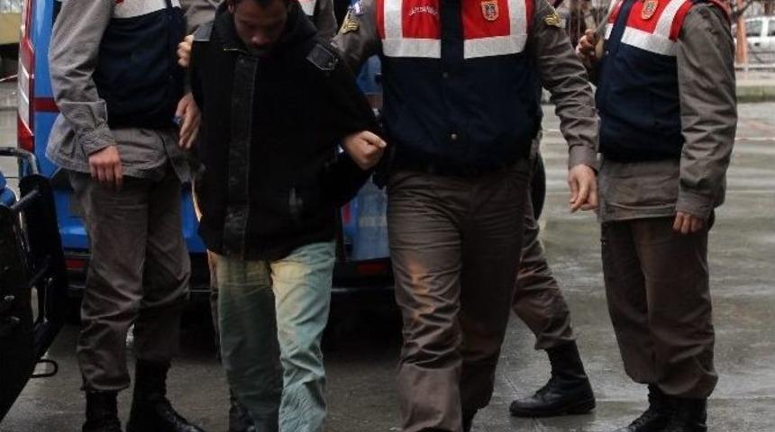 Kocasını Sevgilisine &Ouml;ld&uuml;rtt&uuml;