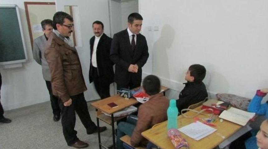 Milli Eğitim M&uuml;d&uuml;rl&uuml;ğ&uuml;nden Okullara Ziyaret