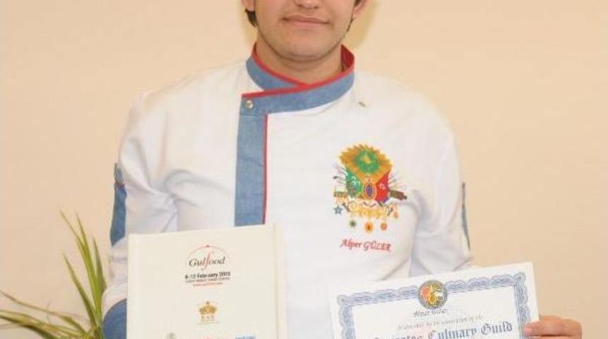 Liseli Aş&ccedil;ı D&uuml;nya D&ouml;rd&uuml;nc&uuml;s&uuml;