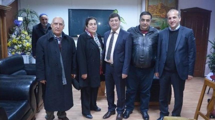 Yeni Demokrasi Hareketi Ve Azadi Hareketi&rsquo;nden Akar&rsquo;a Ziyaret