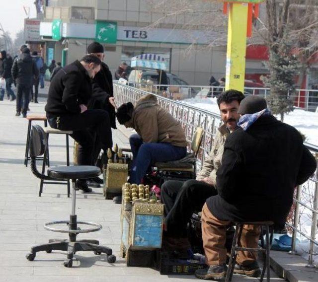 Doğu'da Sibirya Soğukları Sürüyor: Göle Eksi 26