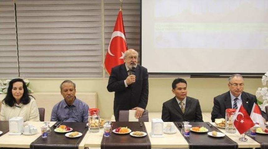 İstanbul-endonezya Kış Okulu &Ccedil;alıştayı Devam Ediyor