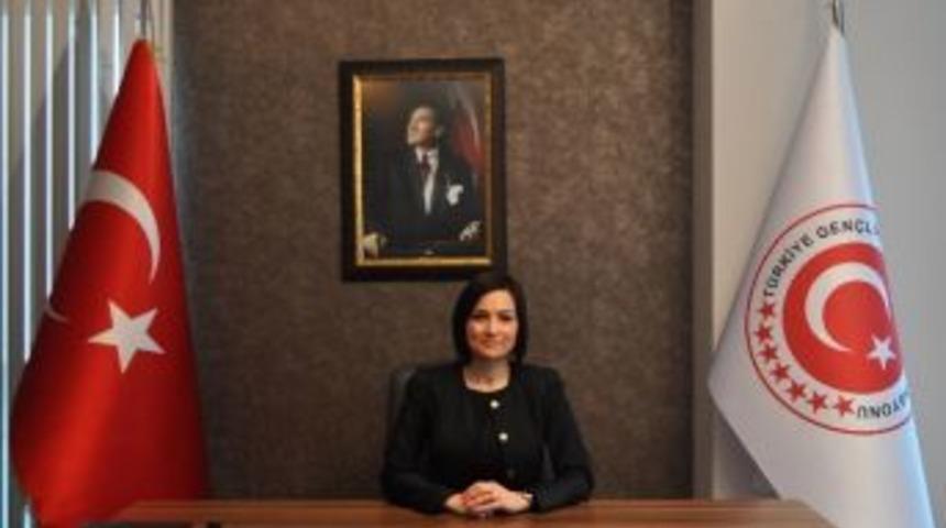 Senem Kılı&ccedil;, &Ouml;zgecan&rsquo;ın Ailesine Baş Sağlığı Diledi