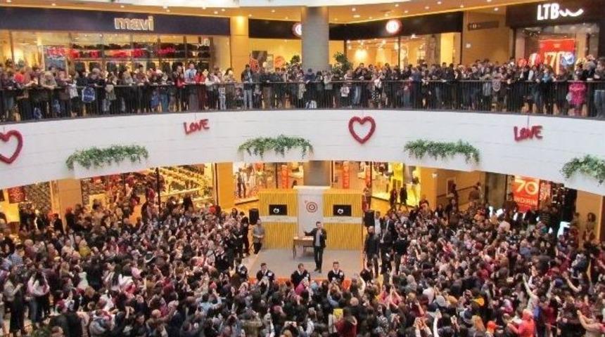 Keremcem&rsquo;den Sevgililere Unutulmaz Konser