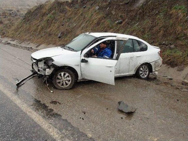 Yozgat’ta Trafik Kazası: 3 Yaralı