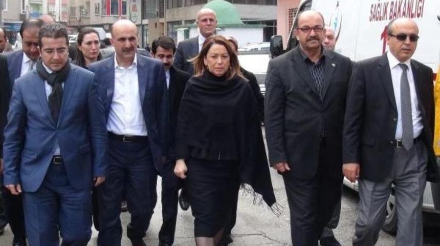 &Ouml;zgecan'ın Babası: İdam Gelsin Ama &Ccedil;&ouml;z&uuml;m Değil (2)