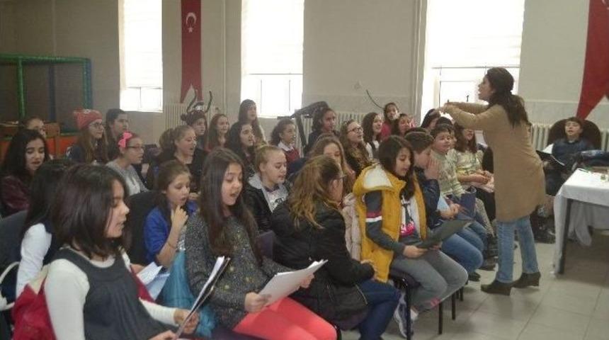 Gelibolu&rsquo;da 100 Yıl Korosu Kuruldu