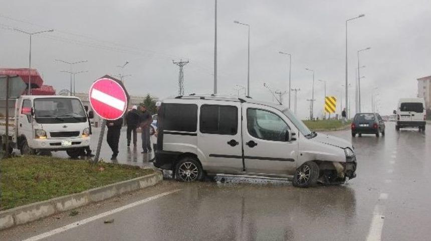 Sinop&rsquo;ta Trafik Kazası: 1 Yaralı