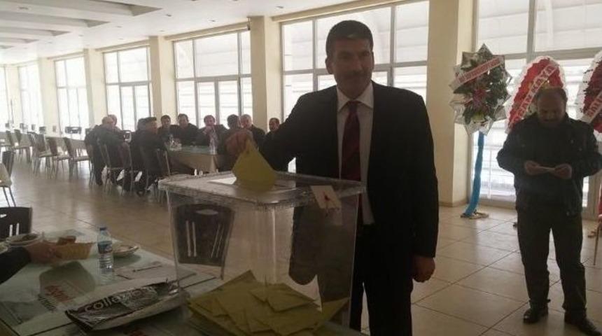 Akdağmadeni Ziraat Odası Başkanı Elmalı Güven Tazeledi