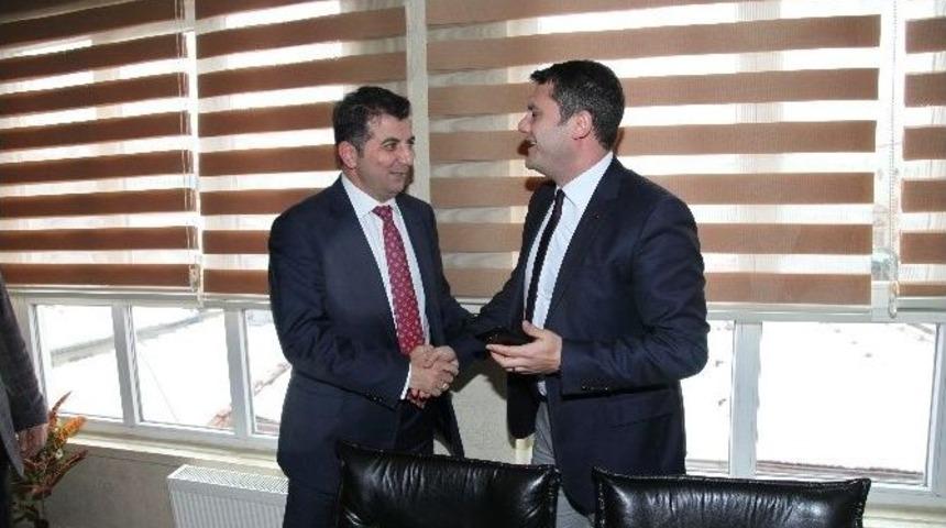 Prof. Dr. &Uuml;nsal Ban: "&ouml;zgecan &Uuml;zerinden Provokasyon Yapıyorlar"