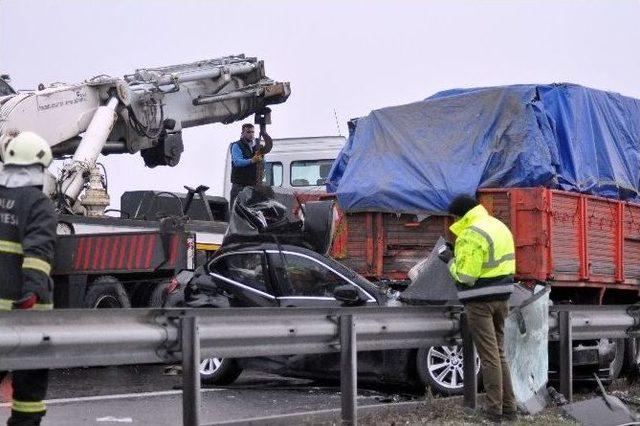 Bolu’da Trafik Kazası: 2 Ölü