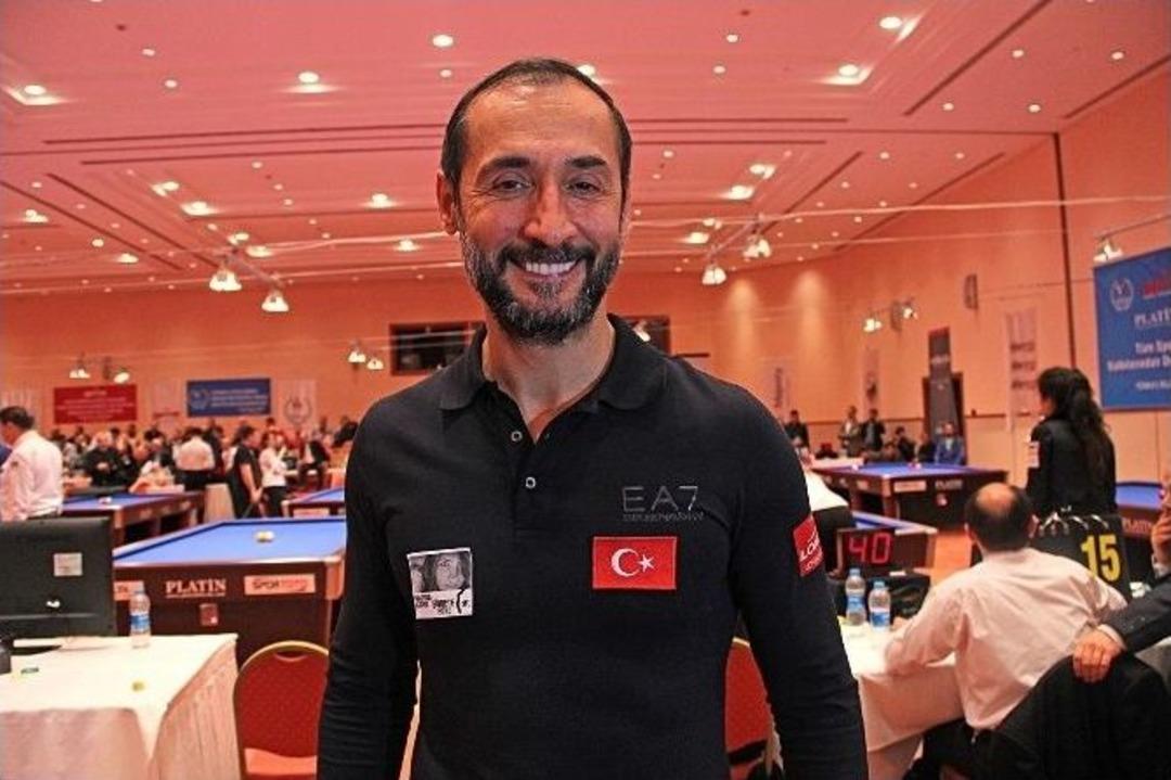 Şampiyon Bilardocu Semih Saygıner&rsquo;den &Ouml;zgecan Aslan Hassasiyeti