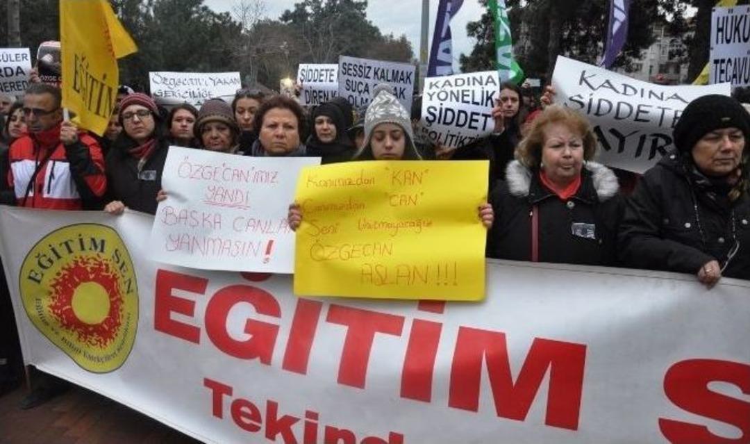 Tekirdağ&rsquo;da &Ouml;zgecan Aslan İ&ccedil;in Sendikalar Ve Dernekler Bir Oldu