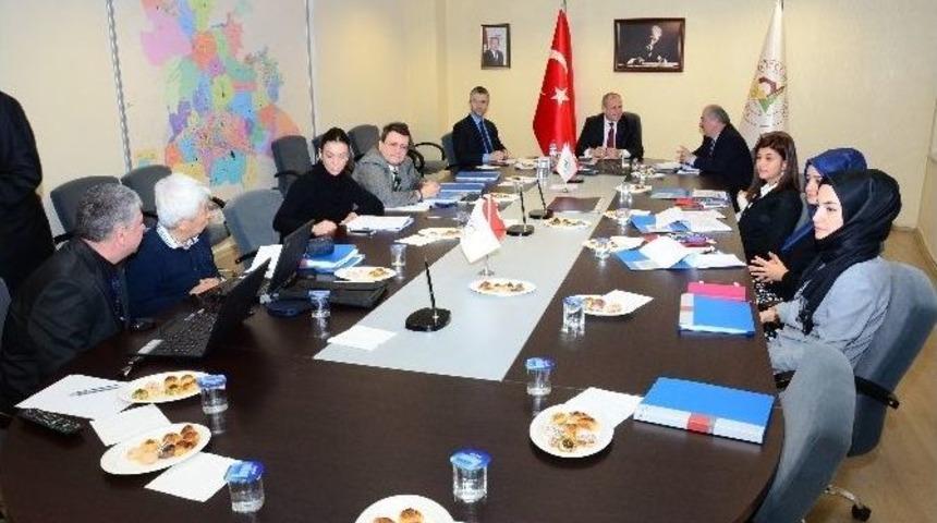 D&uuml;zce&rsquo;nin Ulaşım Sorununa &Ccedil;&ouml;z&uuml;m Aranacak