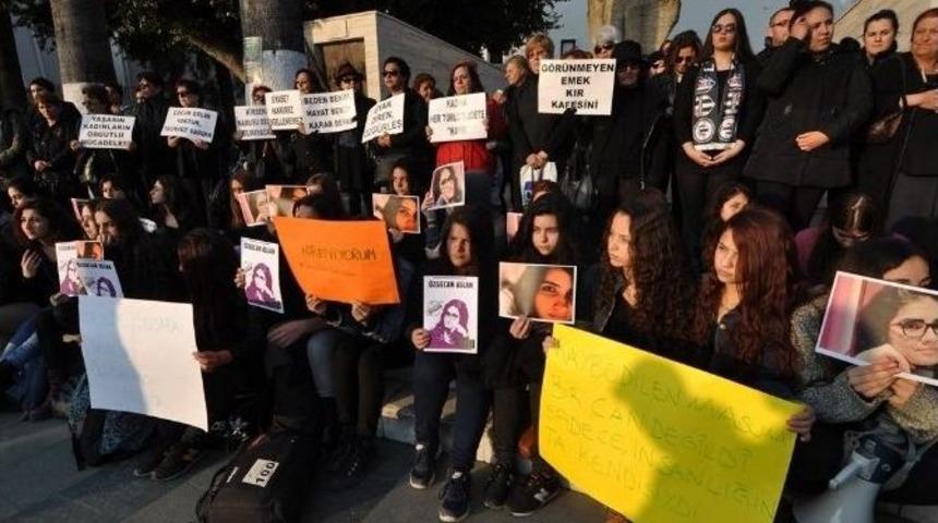 Bodrumlular &Ouml;zgecan İ&ccedil;in Meydana İndi