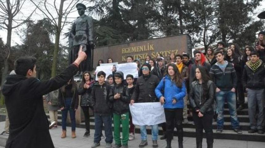 &Ccedil;orlu&rsquo;Da Liseli &Ouml;ğrencilerden &Ouml;zgecan Tepkisi