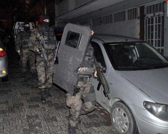 İstanbul'da 3 Ilçede Narkotik Operasyonu