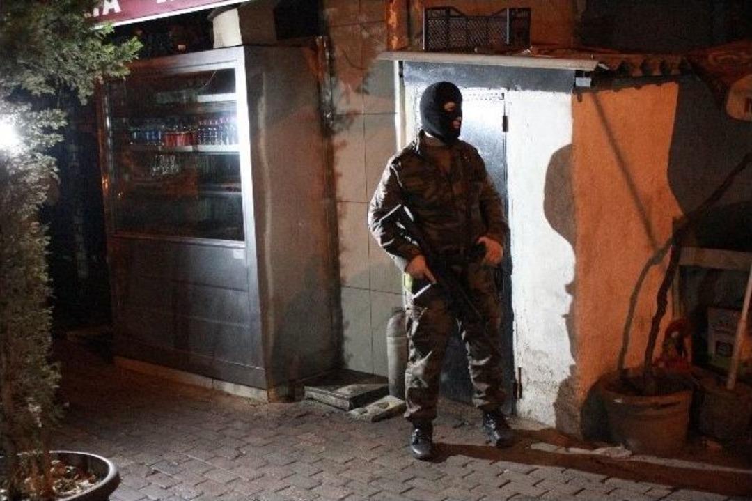 İstanbul Emniyeti&rsquo;nden Şafak Vakti Narkotik Operasyonu
