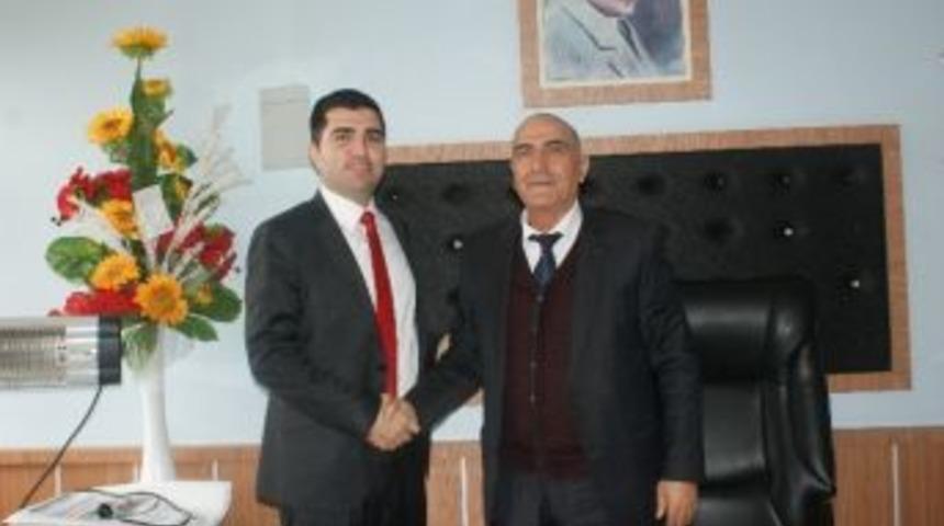 Ak Parti Diyarbakır Milletvekili Aday Adayı Avukat Recep Akdağ &Ccedil;ermik Belediye Başkanını Ziyaret Etti