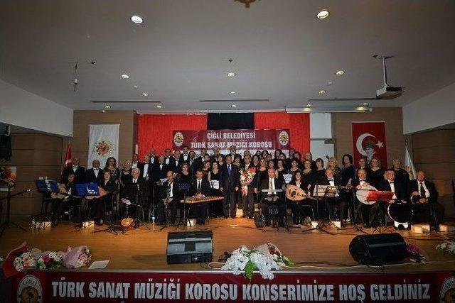 Çiğli’de Türk Müziği Korosundan Unutulmaz Konser