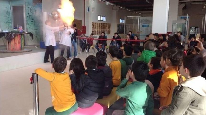 K&uuml;&ccedil;&uuml;k Bilişimcilerden Btm &Ccedil;ıkarması