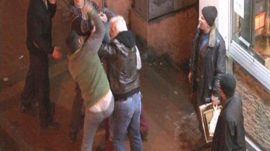 (&ouml;zel Haber) Tekme Tokat &rsquo;k&uuml;f&uuml;r&rsquo; Kavgası