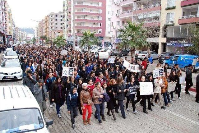 Silifkeli Kadınlar Tecavüze İdam İstedi